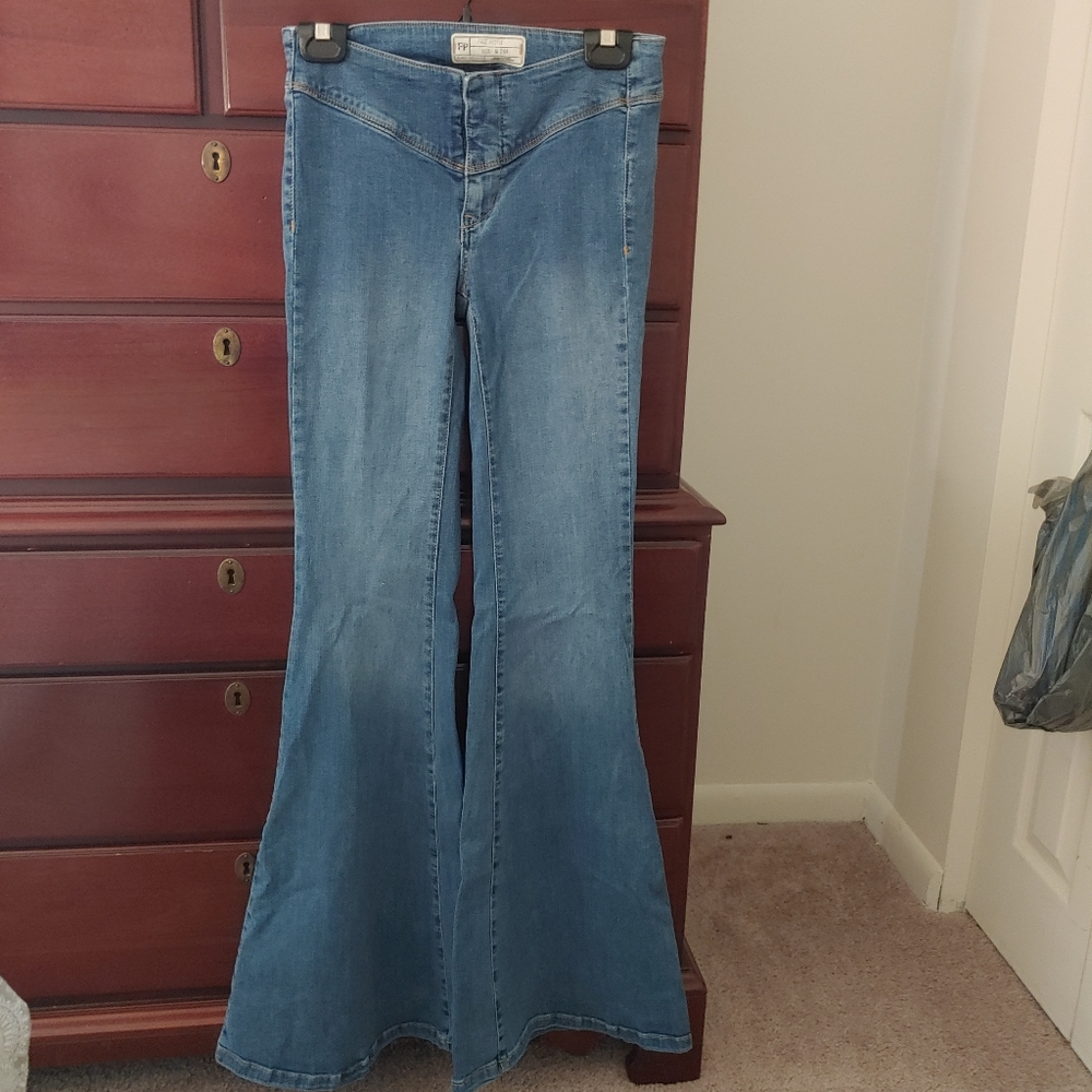 Free people jeans never worn size 26r